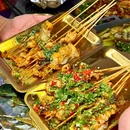 he's何师烧烤·江湖川菜·小龙虾(万象城店) - 成都市旅游 缩略图 5