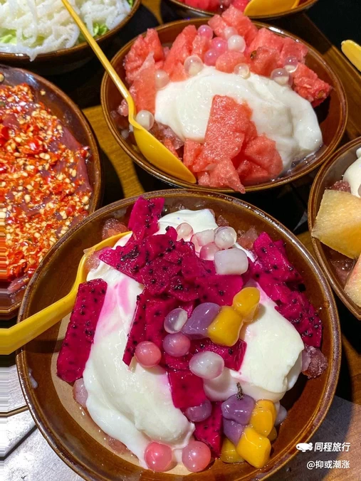龙小非火锅(睦邻店) - 重庆市旅游