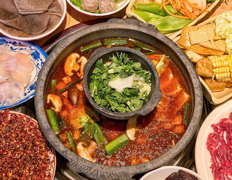黔酸酸贵州酸汤火锅(坪洲麻布新村店) - 深圳市旅游 1