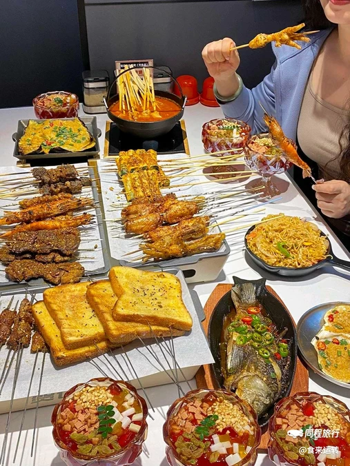 贺记东北烧烤(万寿店) - 南京市旅游