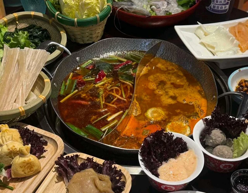 酸孃孃山系自助火锅 - 西安市旅游 1