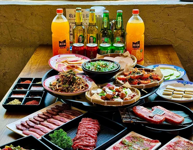 朱小凡贵州烙锅烤肉 - 上海市旅游 1