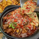 石灰石烧鸡公·鸡煲小火锅(杭州总店) - 杭州市旅游 缩略图 1
