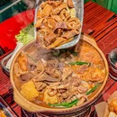 沙胆雕·炭炉牛杂煲(金桥店) - 呼和浩特市旅游 缩略图 1