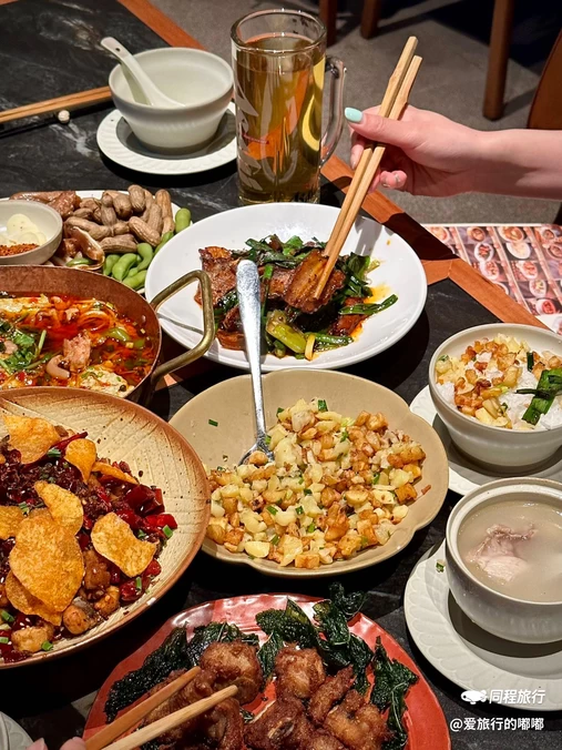 院8里·东郊伙食团(东郊记忆店) - 成都市旅游