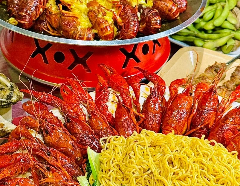 鲑记龙虾(磨街文创园店) - 郑州市旅游 1