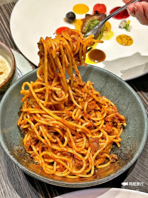 松果西餐厅(CBD店) - 济南市旅游