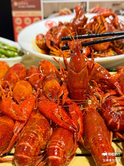肥肥虾庄·金牌油焖大虾(福田车公庙店) - 深圳市旅游