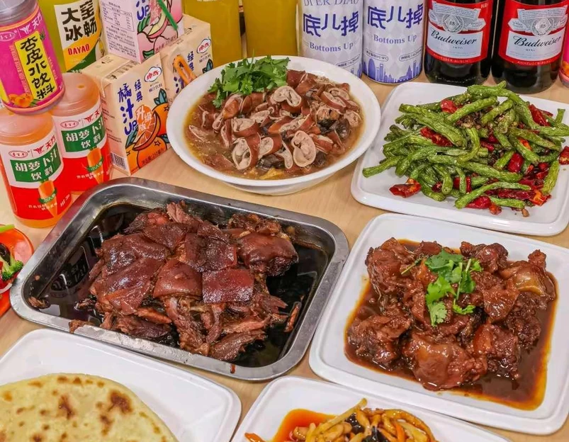 星巴克臻选(西单大悦城店) - 北京市旅游 1