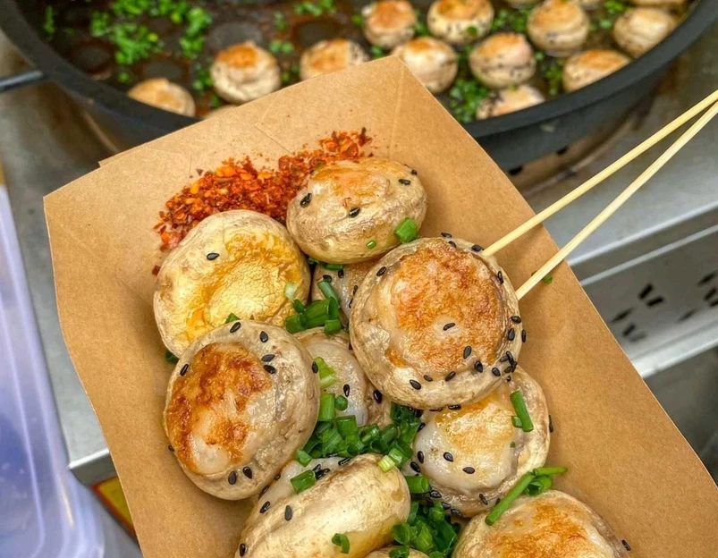 甑子饭土碗菜(华南城店) - 重庆市旅游 1