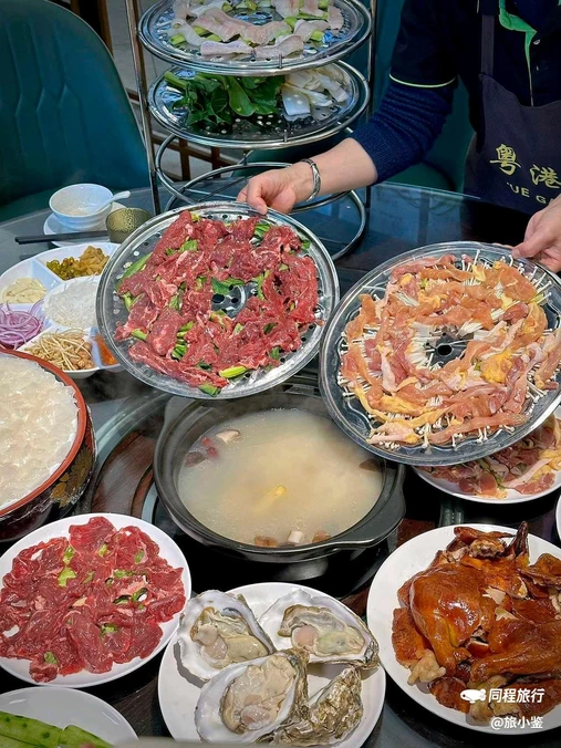 粤港美食顺德菜·桑拿鸡·粥底火锅(武侯万达店) - 成都市旅游