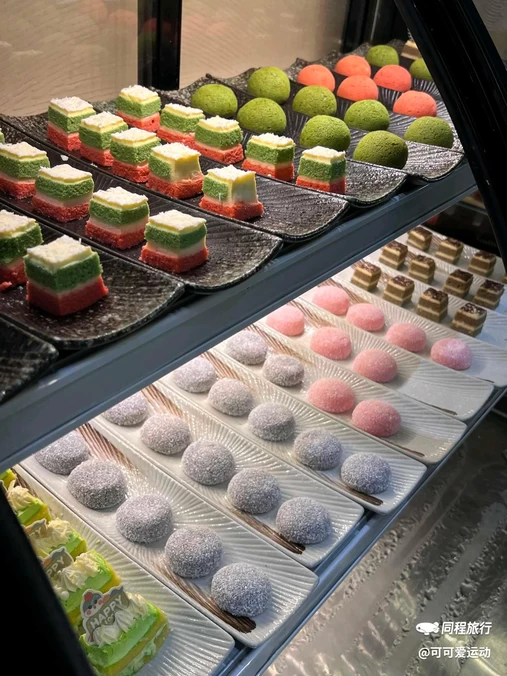 花和三文鱼主题自助餐厅(龙湖天街店) - 天津市旅游