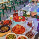 醉豪爽演艺餐厅·龙虾·烧烤·火锅(银都路店) - 上海市旅游 缩略图 1