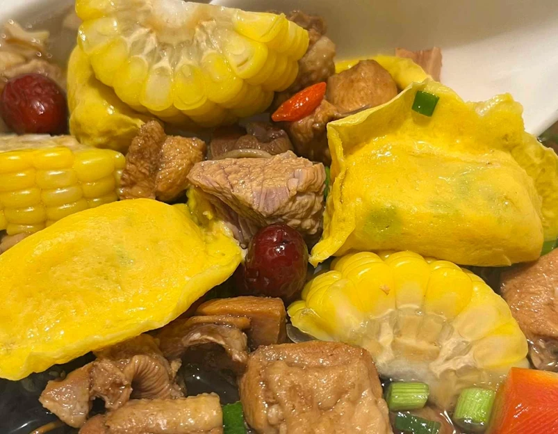 江城小馆陕南妈妈菜·地道陕菜(钟楼地标店) - 西安市旅游 1
