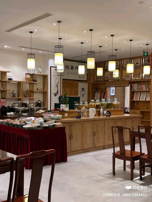 双威迎宾广场 - 西安市旅游