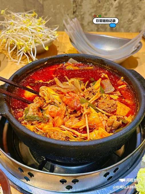 龙湖重庆时代天街E馆 - 重庆市旅游