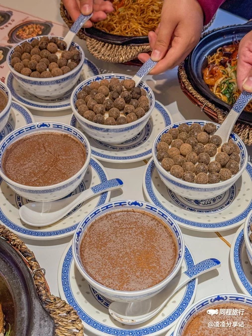 炊煲煲砂锅焗海鲜啫啫煲 - 上海市旅游