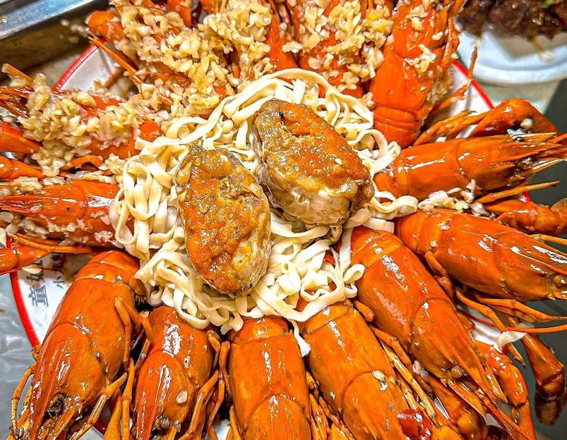 童姐秘制家·澳洲小蓝龙·麻辣海鲜 - 广州市旅游 1