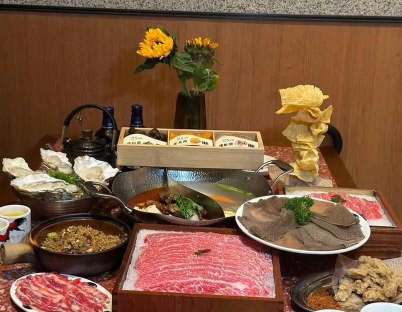 富天添鲜牛腩煲鲜牛肉火锅(港汇恒隆店) - 上海市旅游 1
