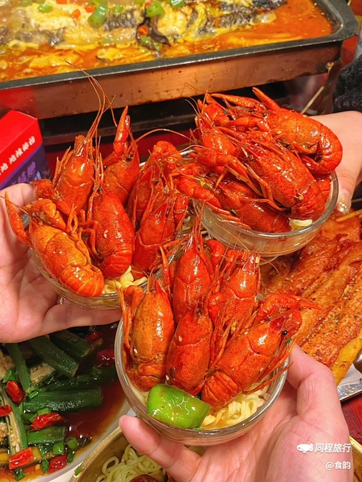 四号集结地·小龙虾烤鱼·烧烤江湖菜(子夜广场店) - 杭州市旅游