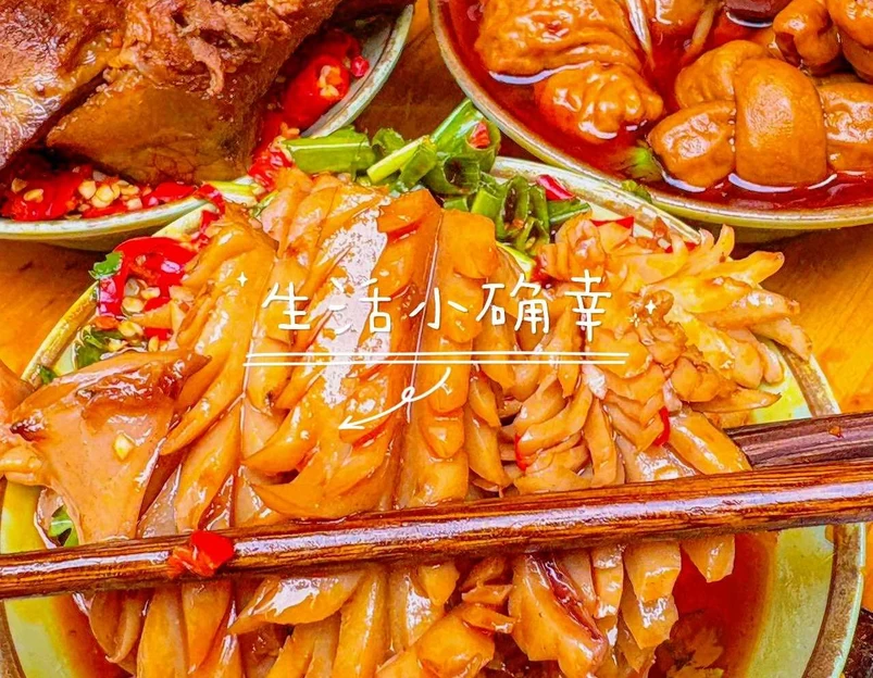 东井盖碗茶火锅(成都东站店) - 成都市旅游 1