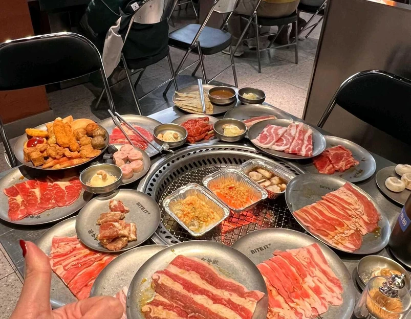 食牛兽·自助烤肉生蚝无限畅吃(江宁龙湾天街店) - 南京市旅游 1