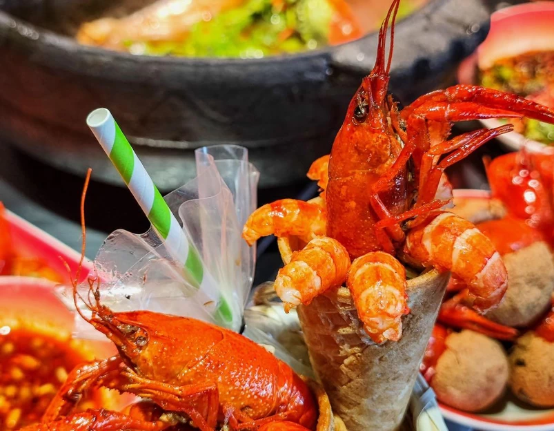 夺欢喜·贵州酸汤牛肉火锅(静安寺店) - 上海市旅游 1