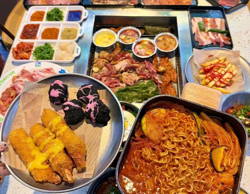 文社长自助烤肉食堂(襄阳万达店) - 襄阳市旅游 1