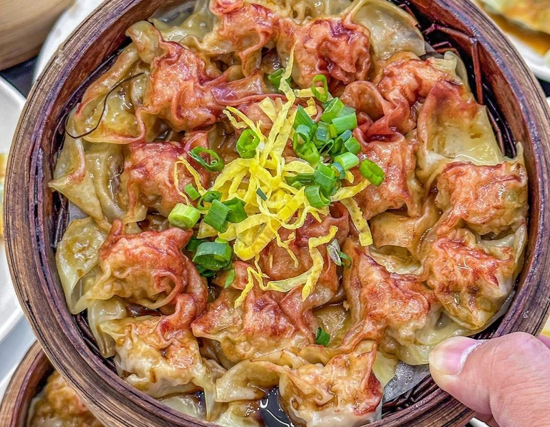 忆笼香小笼包·南乳酱蒸馄饨(葑门路店) - 苏州市旅游 1