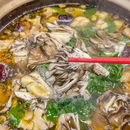 楠波炭炉鸡煲馆(中天湖畔广场店) - 苏州市旅游 缩略图 8