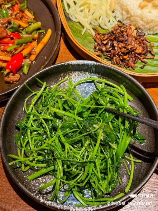 CHAGEE霸王茶姬(浙江杭州滨江世茂缤谷店) - 杭州市旅游