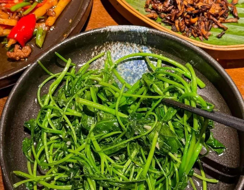CHAGEE霸王茶姬(浙江杭州滨江世茂缤谷店) - 杭州市旅游 1