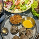 拈花惹茶云贵川bistro - 杭州市旅游 缩略图 3