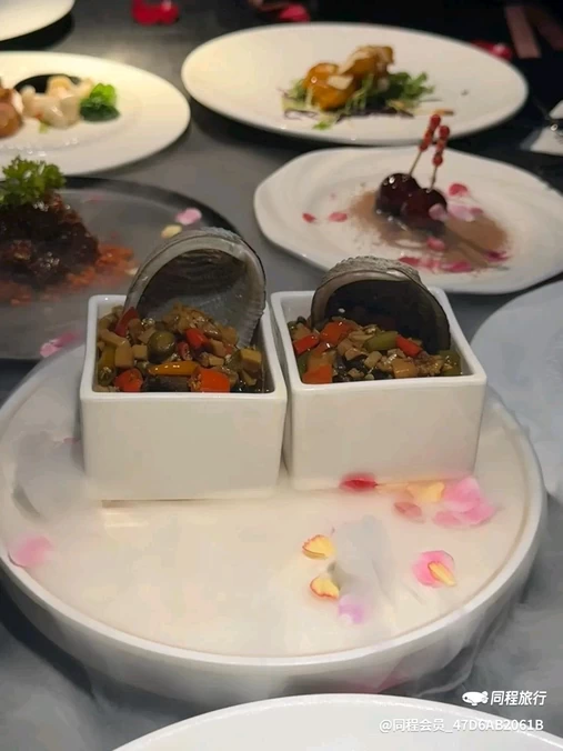 斐翎网红派对酒吧(四季城商业广场南区店) - 成都市旅游