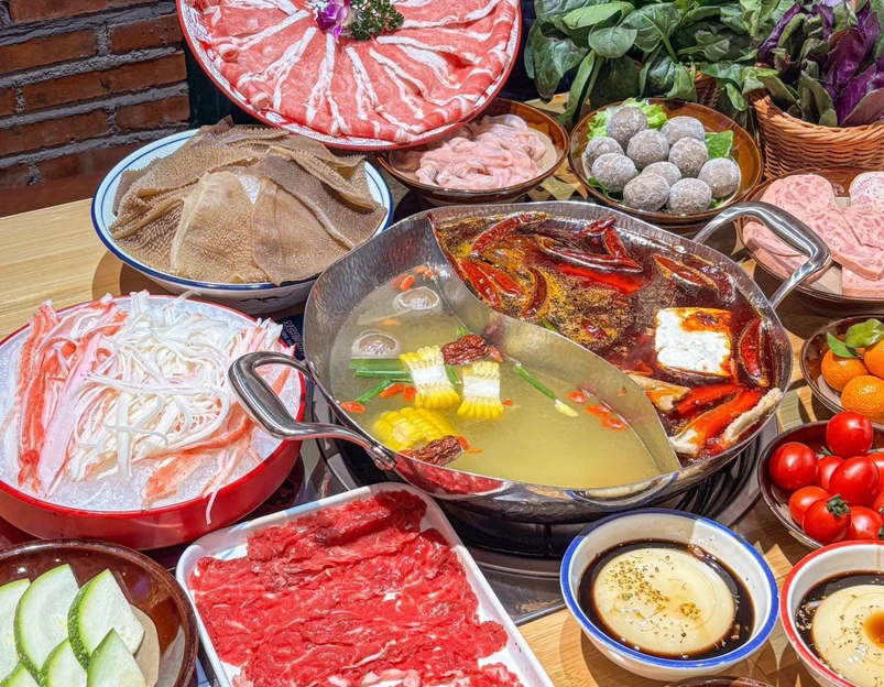 李阿婆·牛厂火锅·夜宵(上海首店) - 上海市旅游 1