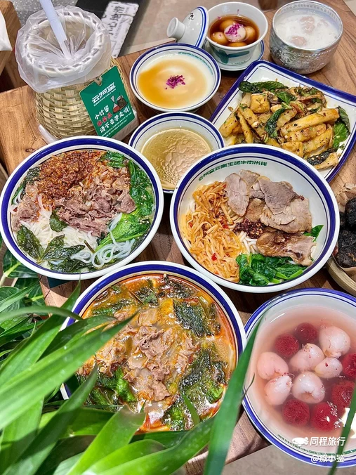 云阿蛮生烫牛肉米线(开平东汇城店) - 江门市旅游