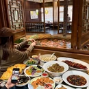 聚缘大院·青岛小船海鲜(崂山店) - 青岛市旅游 缩略图 1