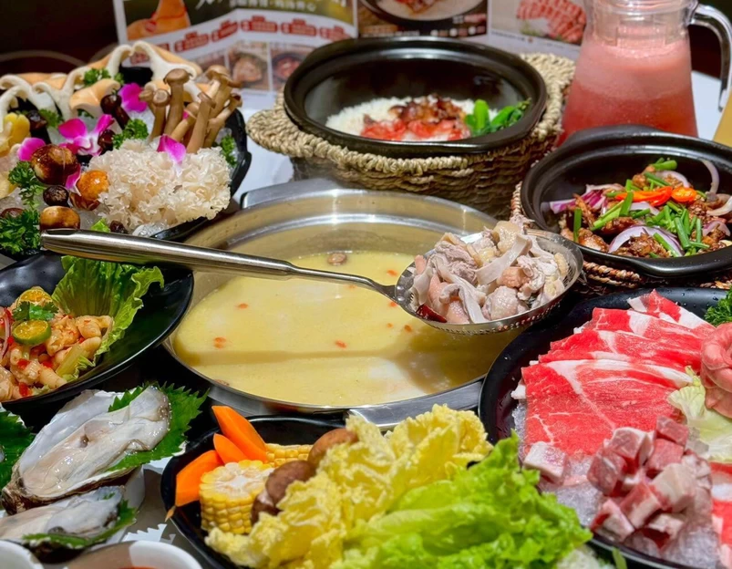 渡小凤猪肚鸡汤火锅(万丰海岸城店) - 深圳市旅游 1