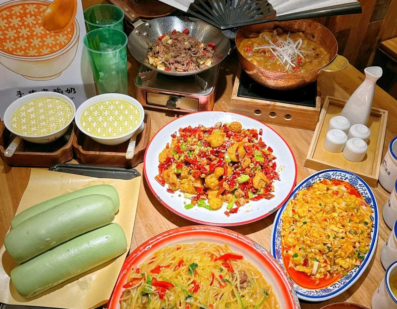 先启半步颠小酒馆(罗湖东门店) - 深圳市旅游 1