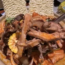 沙胆彪炭炉牛杂煲(唐山吾悦广场店) - 唐山市旅游 缩略图 3