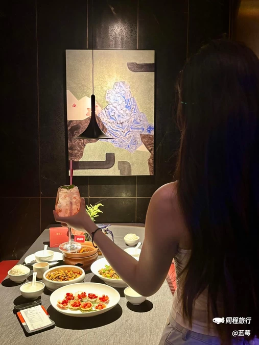 楚采·新楚菜(恒隆广场店) - 武汉市旅游