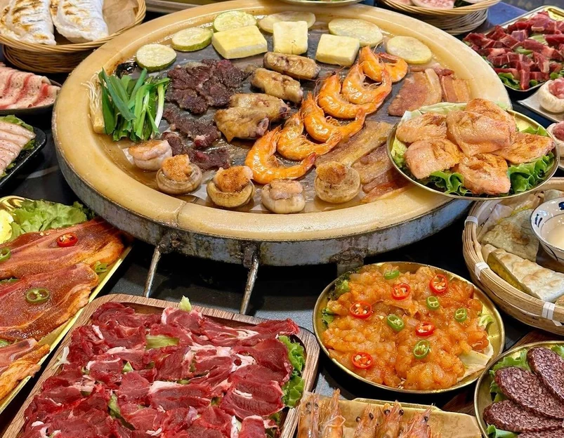 滇小妹·白族石板烧(大理古城总店) - 大理白族自治州旅游 1