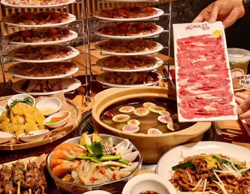大肚公·小海鲜醉鸡煲·潮汕牛肉(大宁店) - 上海市旅游 1