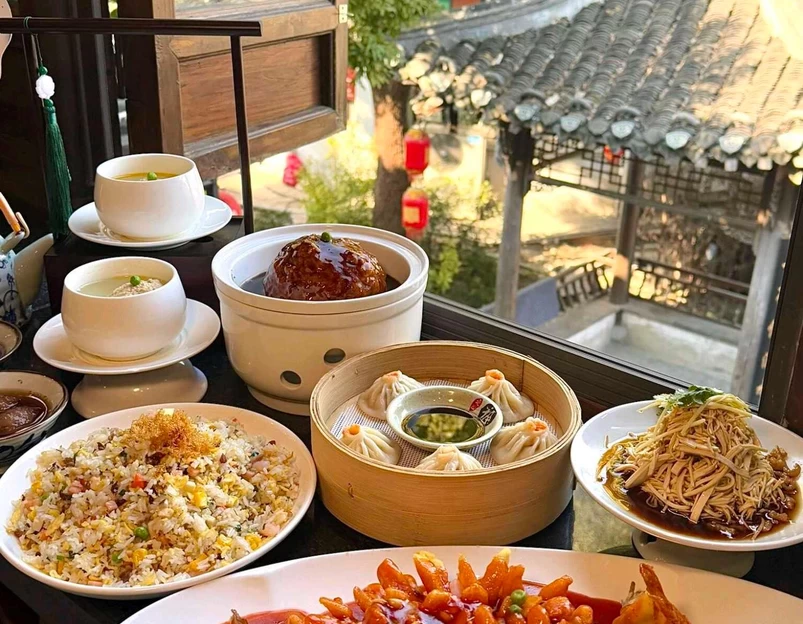 淮和园·亭台楼阁.精致淮扬菜(东关街店) - 扬州市旅游 1