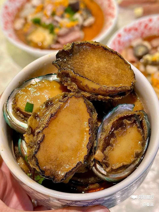 波螺油子·臻品青岛菜(深蓝中心店) - 青岛市旅游