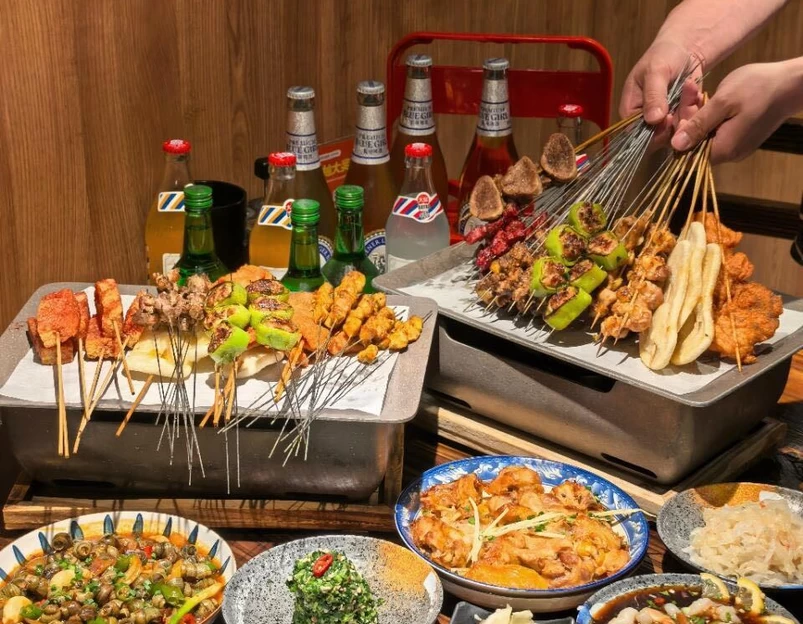 老刘本帮烧烤·大排档(定西路店) - 上海市旅游 1