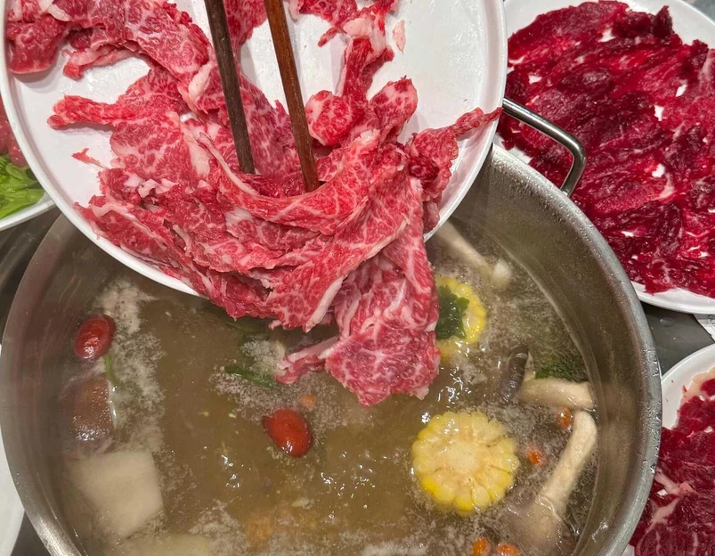 十六潮大排档·鲜活牛肉火锅(长隆店) - 珠海市旅游 1