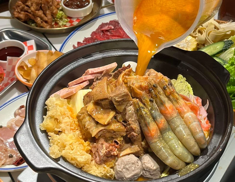 阿鼎牛腩煲火锅(西丽店) - 深圳市旅游 1
