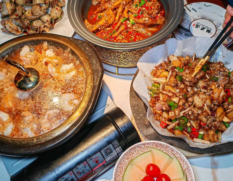 九盾桃花源.创新融合菜(南坪万达广场店) - 重庆市旅游 1