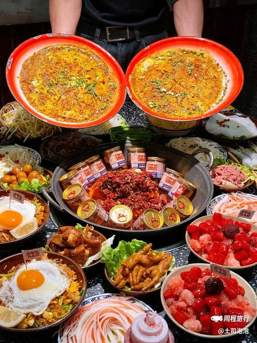 李火辣老火锅(长寿路店) - 上海市旅游